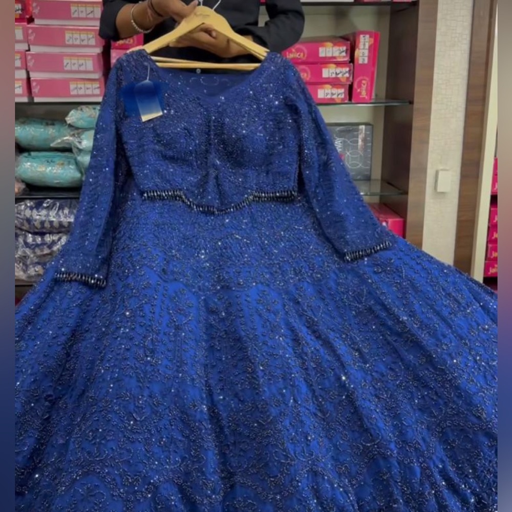 Blue lehnga
